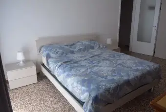 Rexer-Pavia-Locazione-per-studenti-CAMERA-DA-LETTO