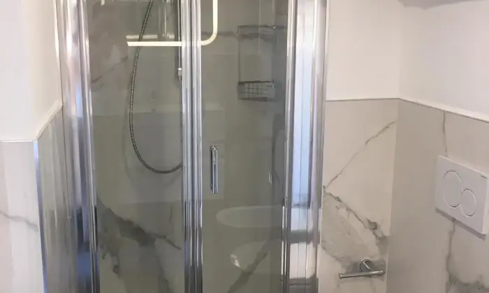 Rexer-Venezia-appartamento-mansardato-completamente-ristrutturato-BAGNO