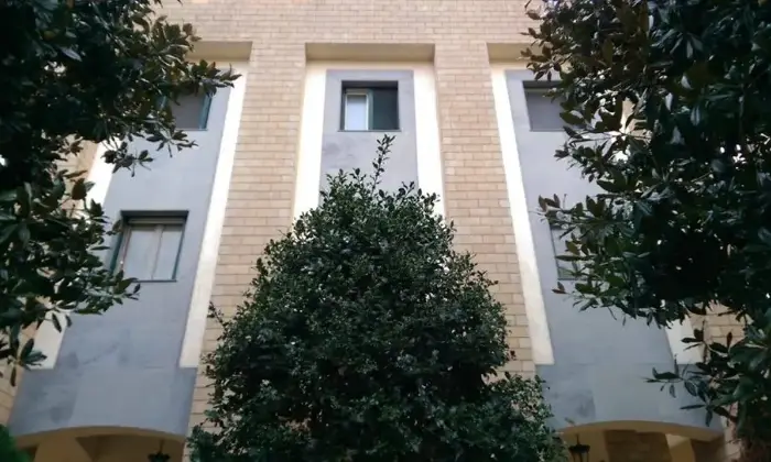 Rexer-SantAntimo-Affitto-ufficionegozio-in-struttura-di-prestigio-con-giardino-ALTRO