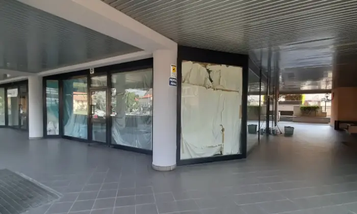 Rexer-Trofarello-Locale-commerciale-mq-trofarello-SALONE