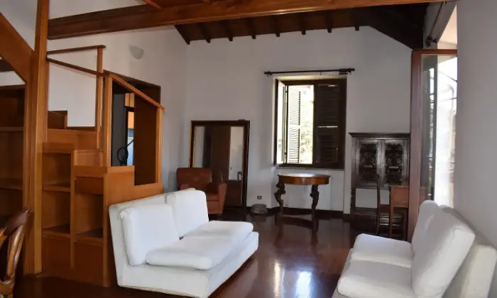 Rexer-Roma-CAMERE-PER-STUDENTI-UNIVERSIT-LUISS-SALONE