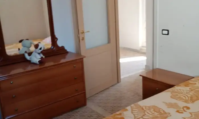 Rexer-Ribera-Bilocale-arredato-CAMERA-DA-LETTO