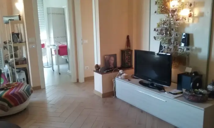 Rexer-Perugia-Appartamento-in-villa-SALONE