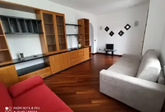 Rexer-Lecco-APPARTAMENTO-POSTI-LETTO-PER-STUDENTI-SALONE