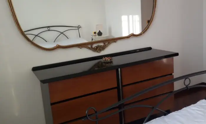 Rexer-Lecco-APPARTAMENTO-POSTI-LETTO-PER-STUDENTI-CAMERA-DA-LETTO