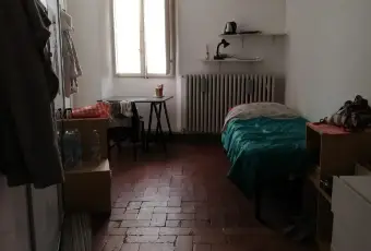Rexer-Urbino-Affitto-camere-studenti-CAMERA-DA-LETTO