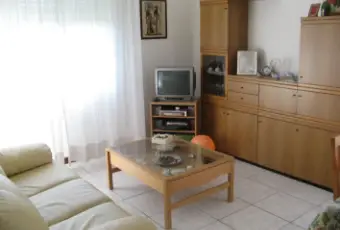 Rexer-Milano-Posto-letto-in-stanza-doppia-per-studentesse-SALONE