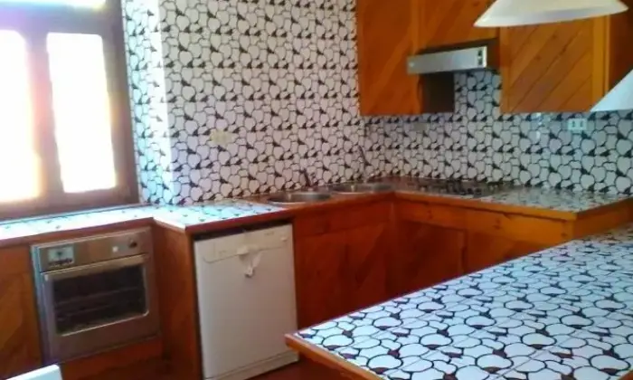 Rexer-Roma-Stanza-con-bagno-privato-per-studenti-Luiss-Roma-SALONE