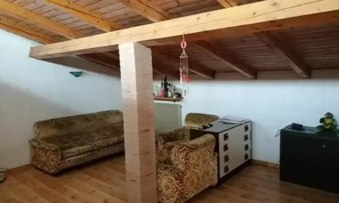 Rexer-Lusiana-Appartamento-m-commerciali-SALONE