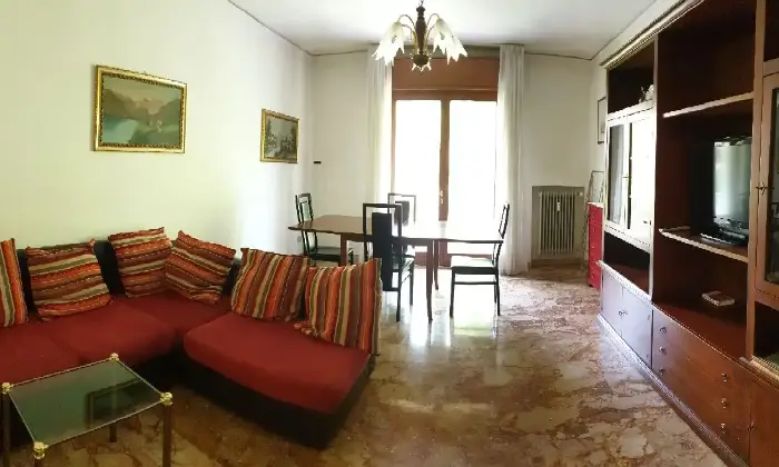 Rexer-Venezia-Posto-letto-in-camera-tripla-SALONE