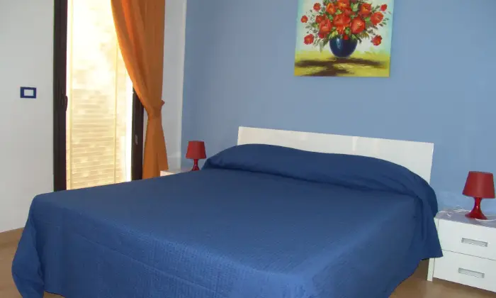 Rexer-Catania-Affittasi-bivani-zona-industriale-per-lavoratori-CAMERA-DA-LETTO