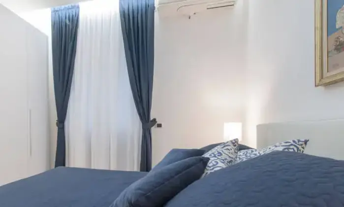 Rexer-Milano-Bilocale-via-Emilio-Cornalia-CAMERA-DA-LETTO