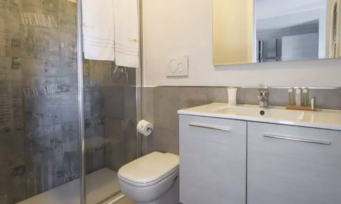 Rexer-Milano-Monolocale-breve-elungo-periodo-BAGNO