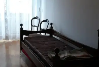 Rexer-Venezia-Affittasi-intero-appartamento-grande-per-studenti-o-lavoratori-CAMERA-DA-LETTO