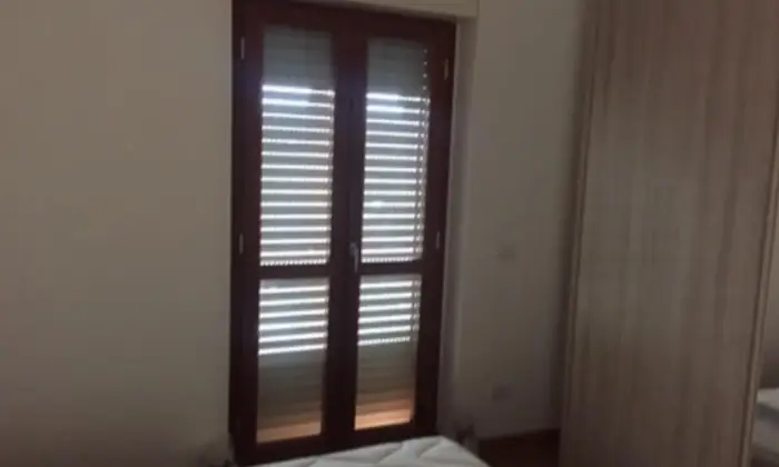 Rexer-Marino-BELLISSIMO-BIVANI-ARREDATO-CON-TUTTI-I-CONFORTS-CAMERA-DA-LETTO