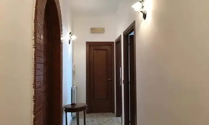 Rexer-Roma-Affittasi-appartamento-zona-Castel-Giubileo-Roma-Nord-primo-piano-di-circa-mq-Ottime-cond