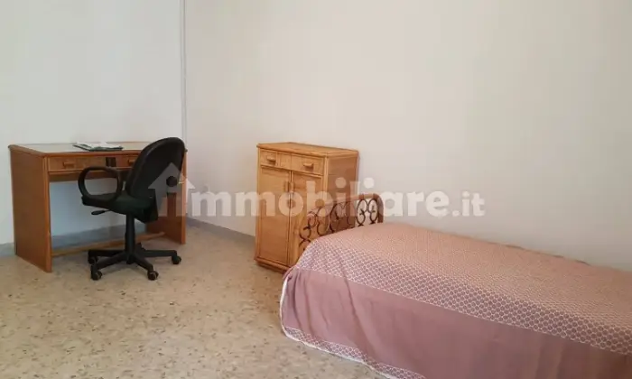 Rexer-Bari-Fitto-Stanza-o-posto-letto-in-centro-a-Bari-BAGNO