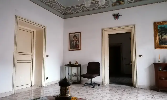 Rexer-Palermo-Affittasi-ampio-e-luminoso-immobile-da-ristrutturareideale-per-studio-professionale-studio-legale-Ufficio-ALTRO