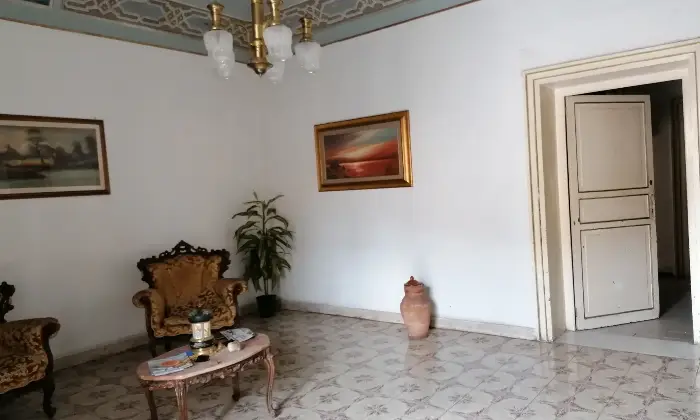 Rexer-Palermo-Affittasi-ampio-e-luminoso-immobile-da-ristrutturareideale-per-studio-professionale-studio-legale-Ufficio-ALTRO