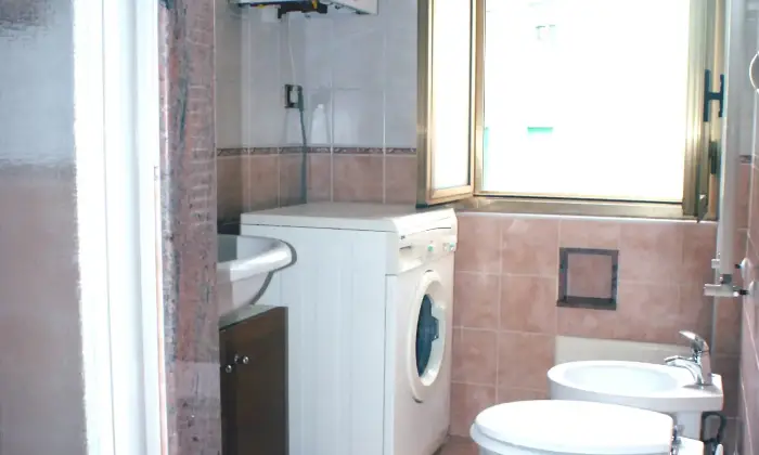 Rexer-Napoli-Stanze-studenti-Fuorigrotta-BAGNO