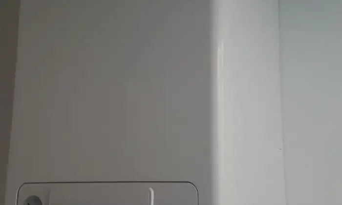 Rexer-Bergamo-NegozioUfficio-in-Centro-Caldaia-condensazone-nuova