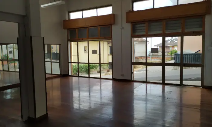 Rexer-Sezze-Locale-mq-uso-palestraufficionegozio-SALONE