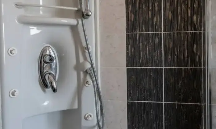 Rexer-Torino-Elegantemente-arredato-SALONE
