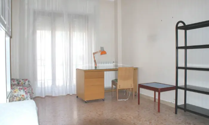 Rexer-Napoli-Camera-singola-Policlinico-CAMERA-DA-LETTO