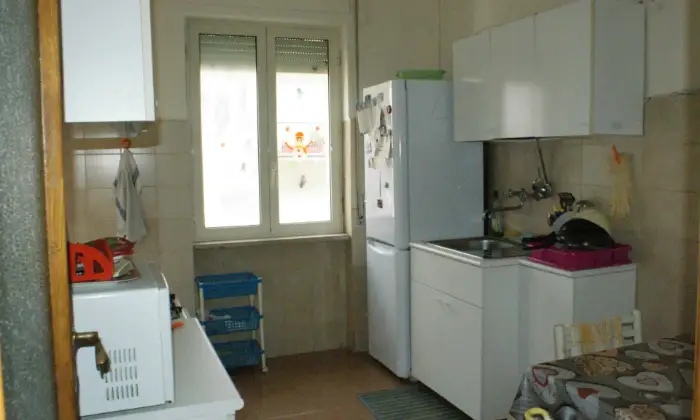 Rexer-Napoli-Camera-singola-Policlinico-CUCINA