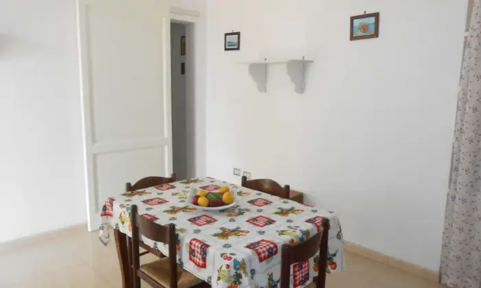 Rexer-Castrignano-del-Capo-CASA-SASHA-nel-centro-di-Santa-Maria-di-Leuca-CUCINA