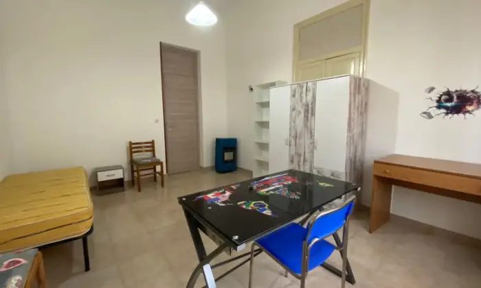 Rexer-Palermo-Affittasi-camere-studentesse-CAMERA-DA-LETTO