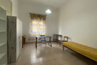 Rexer-Palermo-Affittasi-camere-studentesse-CAMERA-DA-LETTO