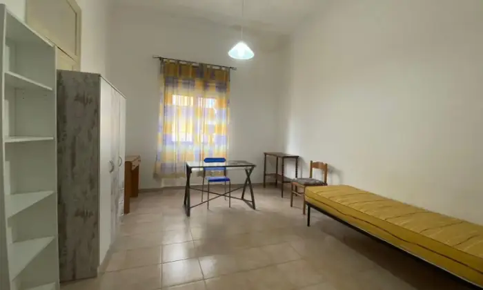 Rexer-Palermo-Affittasi-camere-studentesse-CAMERA-DA-LETTO