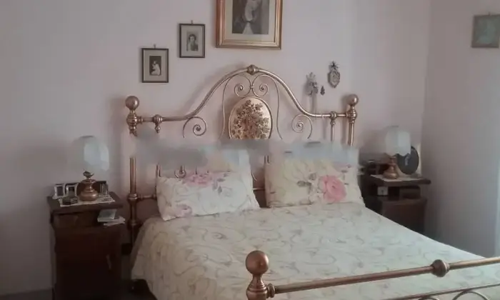 Rexer-Ischia-di-Castro-Terratetto-unifamiliare-appartamento-CAMERA-DA-LETTO