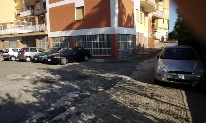 Rexer-Colleferro-Disponibile-subito-locale-per-uso-magazzino-mq-centralissimo-possibilita-di-soppalc