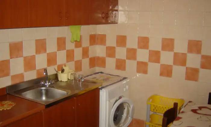Rexer-Foggia-APPARTAMENTO-A-STUDENTI-CUCINA