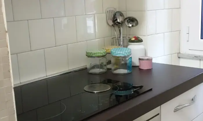 Rexer-Roma-Delizioso-appartamento-a-due-passi-dalla-Sapienza-CUCINA