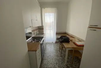 Rexer-Milano-Trilocale-piano-alto-subito-disponibile-CUCINA