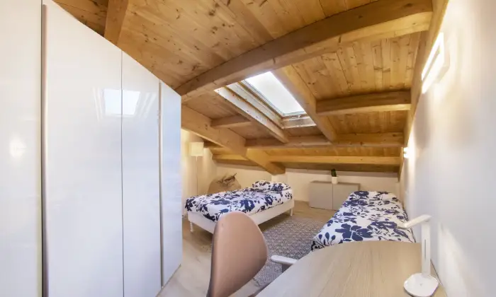 Rexer-Venezia-Affittasi-stanze-in-appartamento-nuovo-di-mq-CAMERA-DA-LETTO