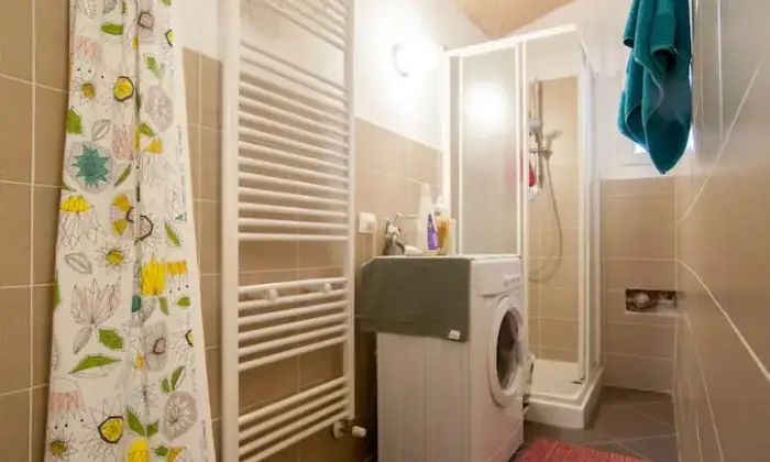 Rexer-Modena-Appartamento-per-Affitti-brevi-tutto-incluso-SALONE