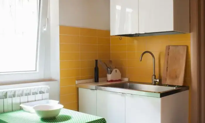 Rexer-Modena-Appartamento-per-Affitti-brevi-tutto-incluso-SALONE