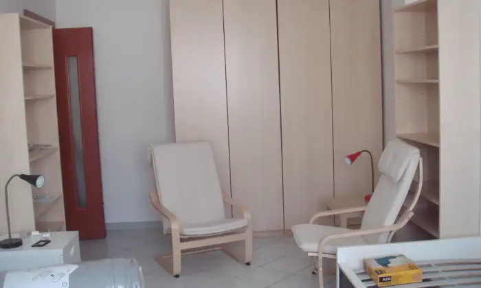 Rexer-Milano-posti-letto-studentesse-LIBERO-SUBITO-CAMERA-DA-LETTO