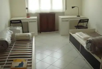 Rexer-Milano-posti-letto-studentesse-LIBERO-SUBITO-CAMERA-DA-LETTO