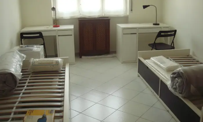 Rexer-Milano-posti-letto-studentesse-LIBERO-SUBITO-CAMERA-DA-LETTO