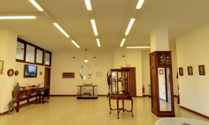 Rexer-Torre-del-Greco-Prestigioso-locale-commerciale-ALTRO