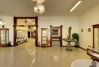 Rexer-Torre-del-Greco-Prestigioso-locale-commerciale-ALTRO