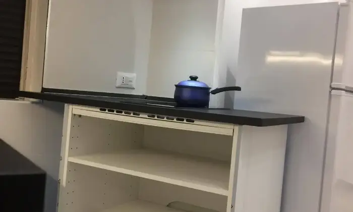 Rexer-Palermo-Stanza-singola-bagno-in-camera-Luminosissime-Camere-climatizzate-zona-Universit-CUCINA