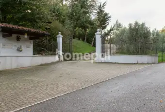 Rexer-Lonato-del-Garda-Villa-vista-lago-con-piscina-e-uliveto-Desenzano-del-Garda-INGRESSO