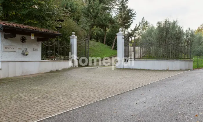 Rexer-Lonato-del-Garda-Villa-vista-lago-con-piscina-e-uliveto-Desenzano-del-Garda-INGRESSO