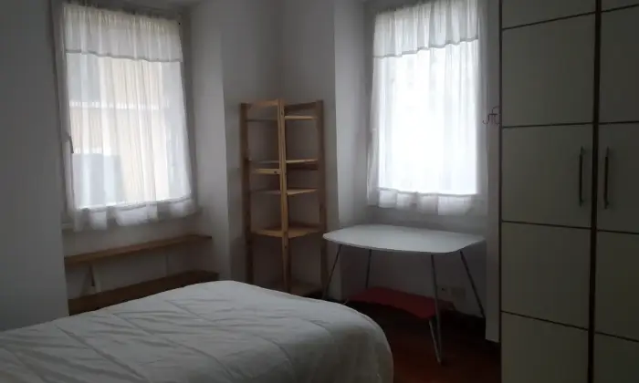 Rexer-Roma-Appartamento-ristrutturato-luminoso-signorile-CAMERA-DA-LETTO